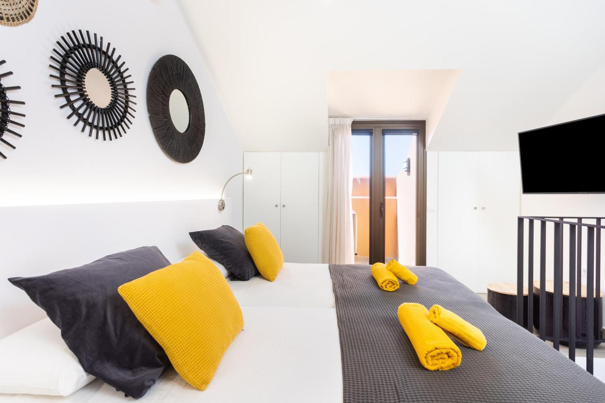 Home2Book Modern Design Seaview Apt, Pool&Terrace Playa de las Américas Dış mekan fotoğraf